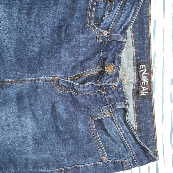 Jeans - Picture 1 of 3